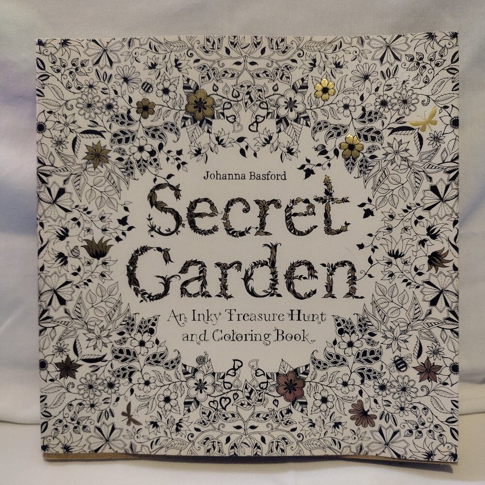 Secret Garden: An Inky Treasure Hunt and Coloring book